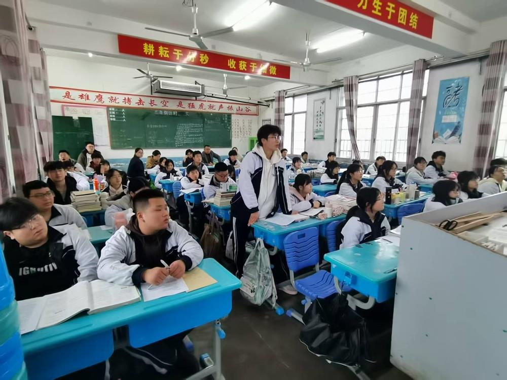 71991987cc14469ba4fc79339c906ca6.jpg 71991987cc14469ba4fc79339c906ca6.jpg